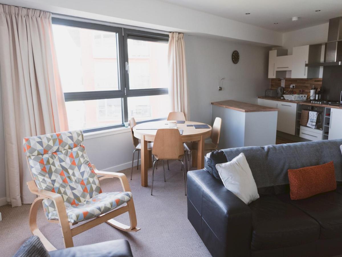 Pass The Keys Lovely 2-Bed Flat Glasgow Harbour Free Parking Luaran gambar