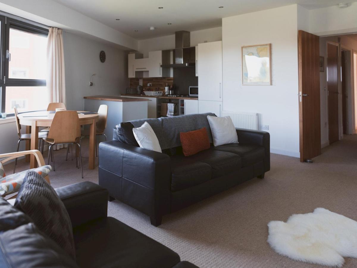 Pass The Keys Lovely 2-Bed Flat Glasgow Harbour Free Parking Luaran gambar